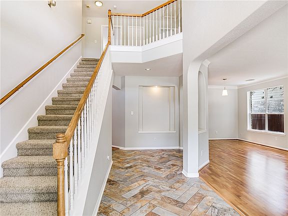 4th image of 1406 Pagedale Dr