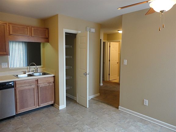 5th image of 1629 Copeland Farms Dr