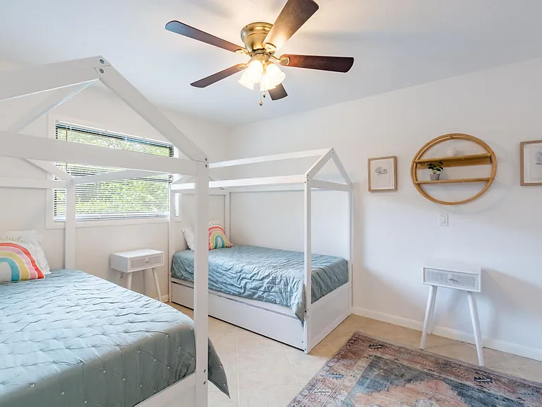 5224 Lords Ave — Photo 10