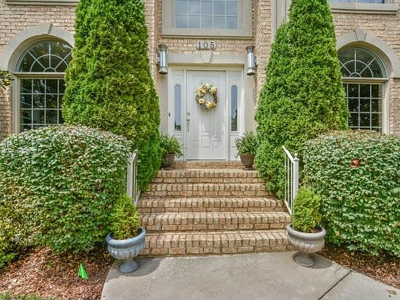 2nd image of 105 Brooke Green Dr