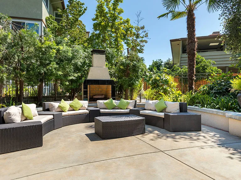 Orange Grove Circle — Photo 8