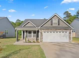 113 Longshore Dr, Belton, SC 29627