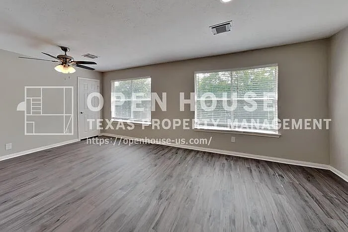 823 Portsmouth Dr — Photo 23