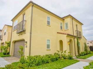 21880 Propello Dr, Santa Clarita, CA 91350