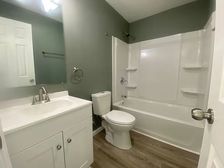 1719-1723 Thomas R James Rd — Photo 13