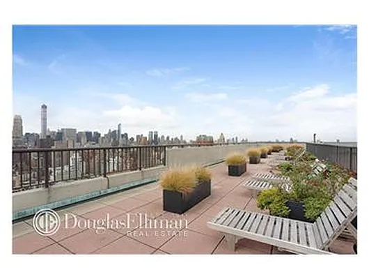 Rented by Douglas Elliman | media 8