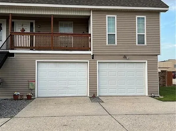 2912 Jean Lafitte Pkwy #101, Chalmette, LA 70043