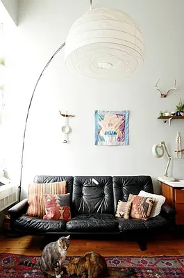 Rented by Manhattan Management LLC | media 40