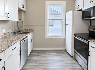 42 Beckford St #4, Beverly, MA 01915