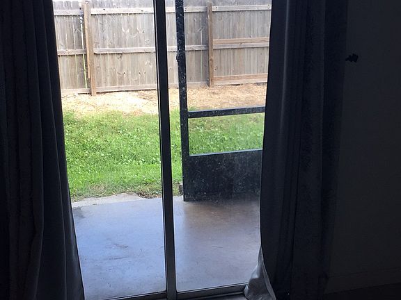 4th image of 402 Banana Cay Dr APT E