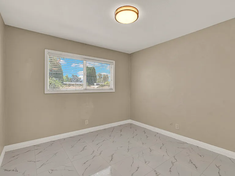 5091 Casa Oro Dr — Photo 14