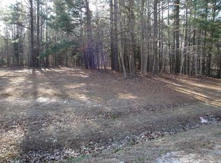 18 Glebe Ct, Montross, VA 22520