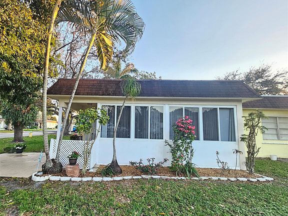 4th image of 3637 SW Natura Avenue #3637D