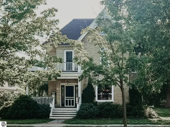 510 S University Ave, Mount Pleasant, MI 48858