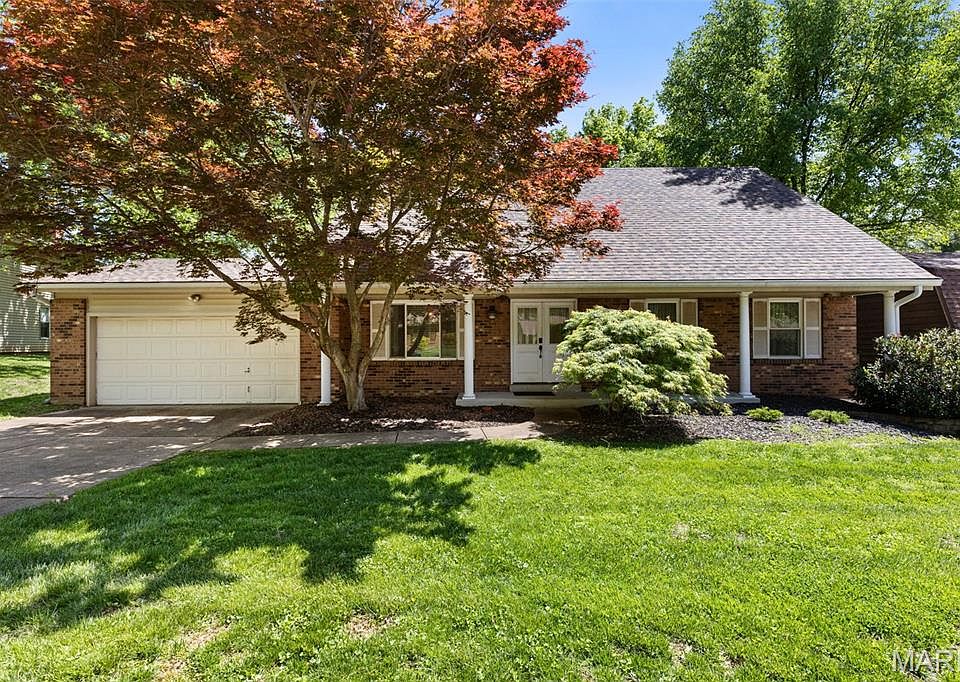 1st image of 15574 Highcroft Dr