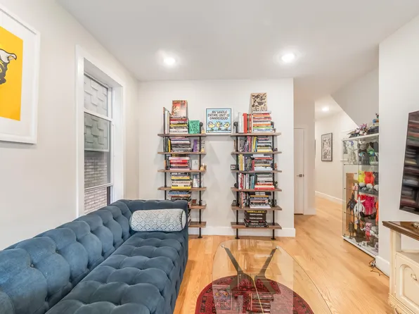 152 Beach Street image 9 of 36