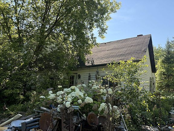 2nd image of 93 Hinkley Road