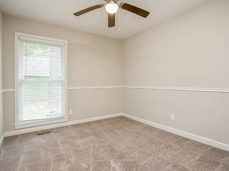 4616 Pine Needle Ct — Photo 15