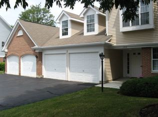 1002 Butternut Ln APT B, Mount Prospect, IL 60056