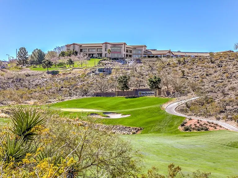 2103 Sawtooth Mountain Dr — Photo 30