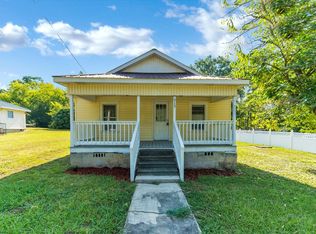 513 Lawson St, Talladega, AL 35160