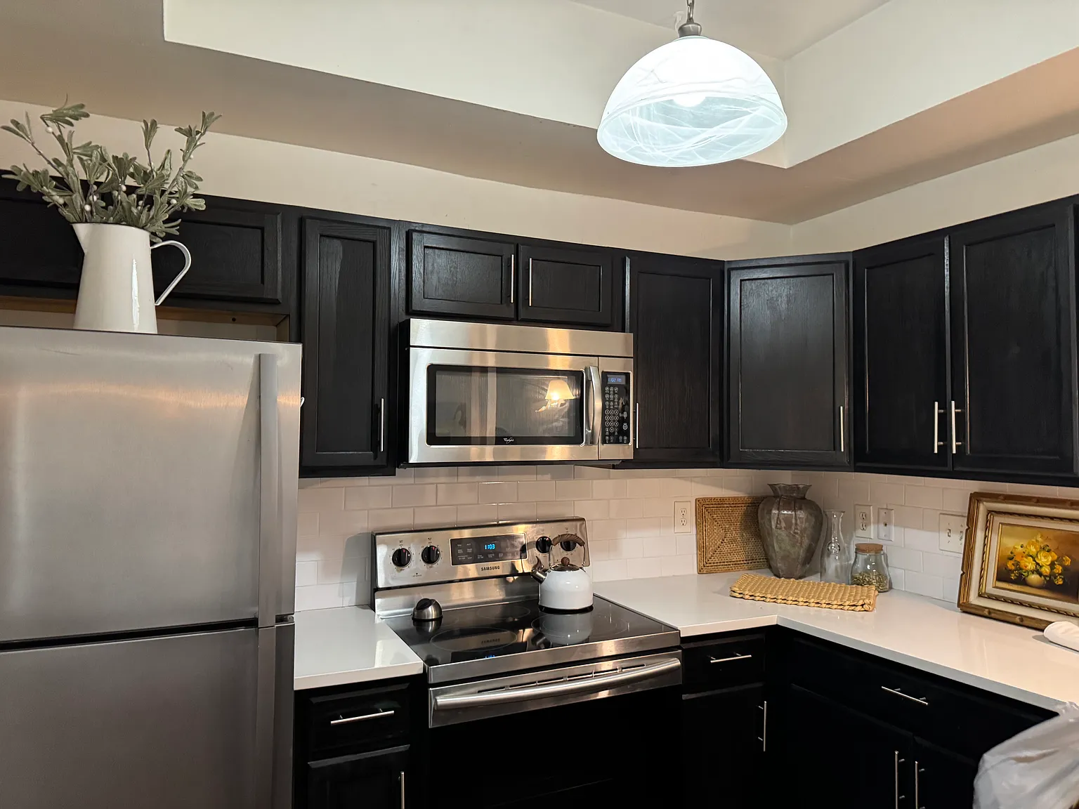 1 bed, 812 sqft, $2,500 — Photo 2