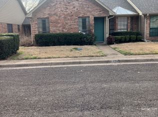 217 Goodwin Ln, Corsicana, TX 75110