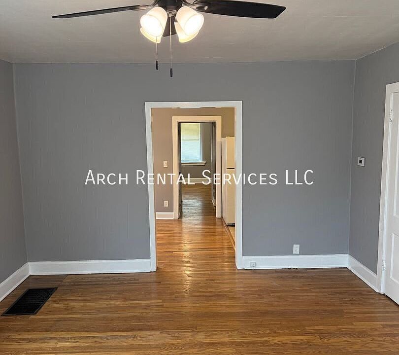 1st image of 2103 Forest Ave