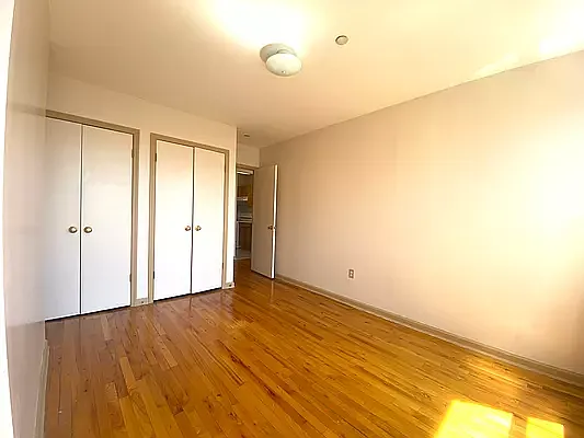 Rented by EXR | media 6