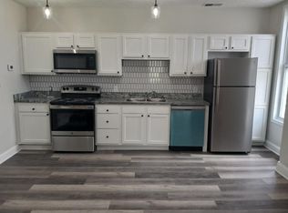 1944 W Jefferson St, Louisville, KY 40203