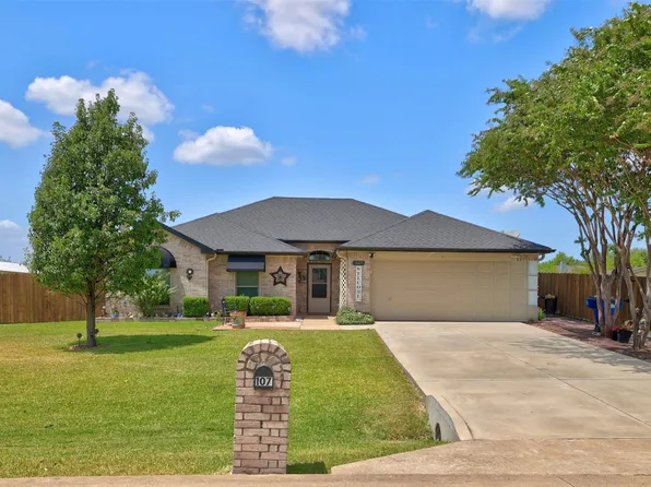 107 Cottonwood Dr, Fate, TX 75189