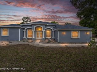 12265 Fulmar Rd, Weeki Wachee, FL 34614