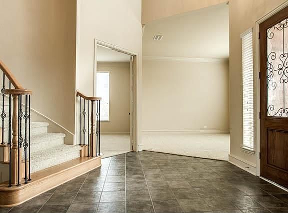 4th image of 2704 Mary Ct