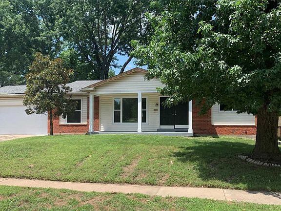 4th image of 2735 Chelsea Dr