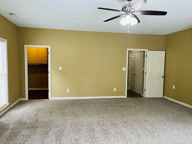 70 Indian Bluff Dr — Photo 37