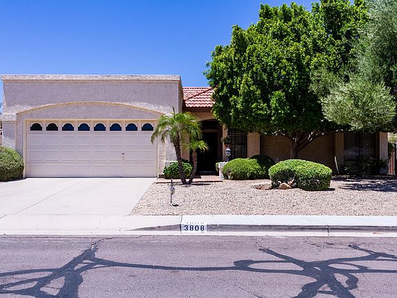 2nd image of 3808 E Cathedral Rock Dr