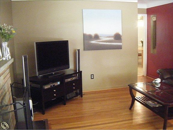 3rd image of 20841 Ardmore Park Dr