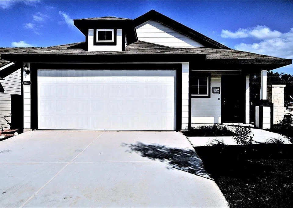 11737 Lago De Garda Dr