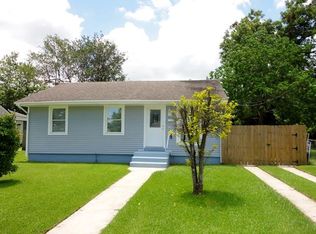 38 Vivian Ct, New Orleans, LA 70131