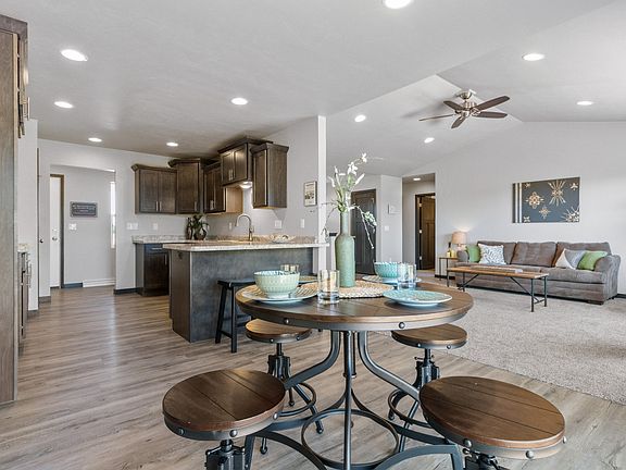 4th image of 1503 Liberty Ct