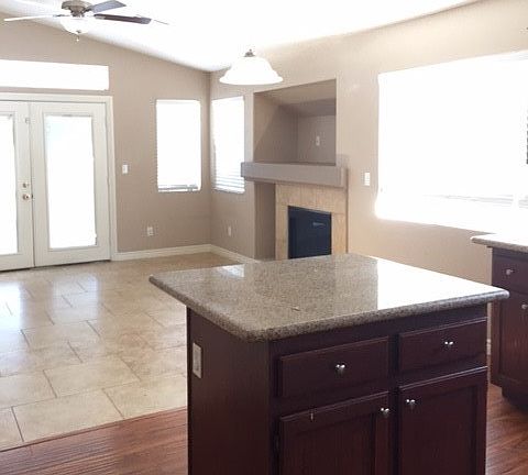 4th image of 5948 Silver Heights St