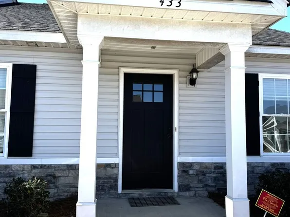 433 Andover Dr, Statesboro, GA 30458