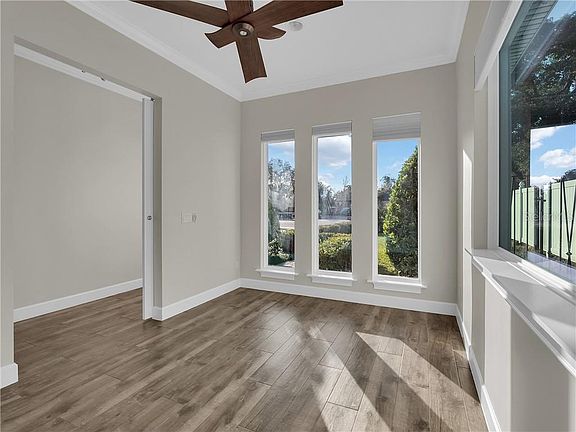 4th image of 820 N Lakemont Ave