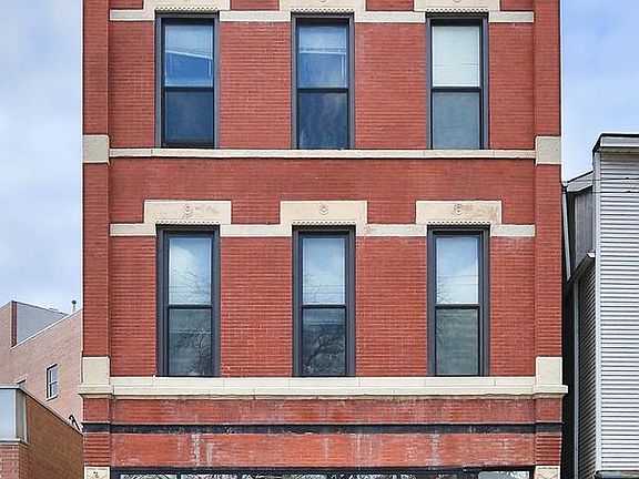 2nd image of 1026 N Milwaukee Ave APT 3F