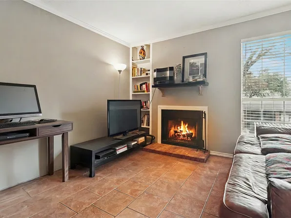 18333 Roehampton Dr APT 224, Dallas, TX 75252