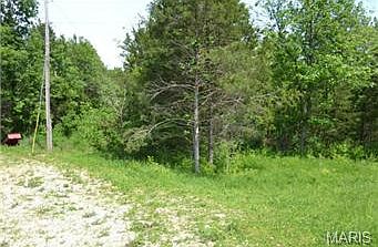 2nd image of 316 Forest Rd