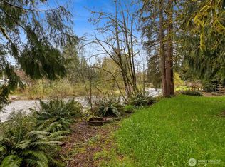 6727 Skinner Rd, Granite Falls, WA 98252
