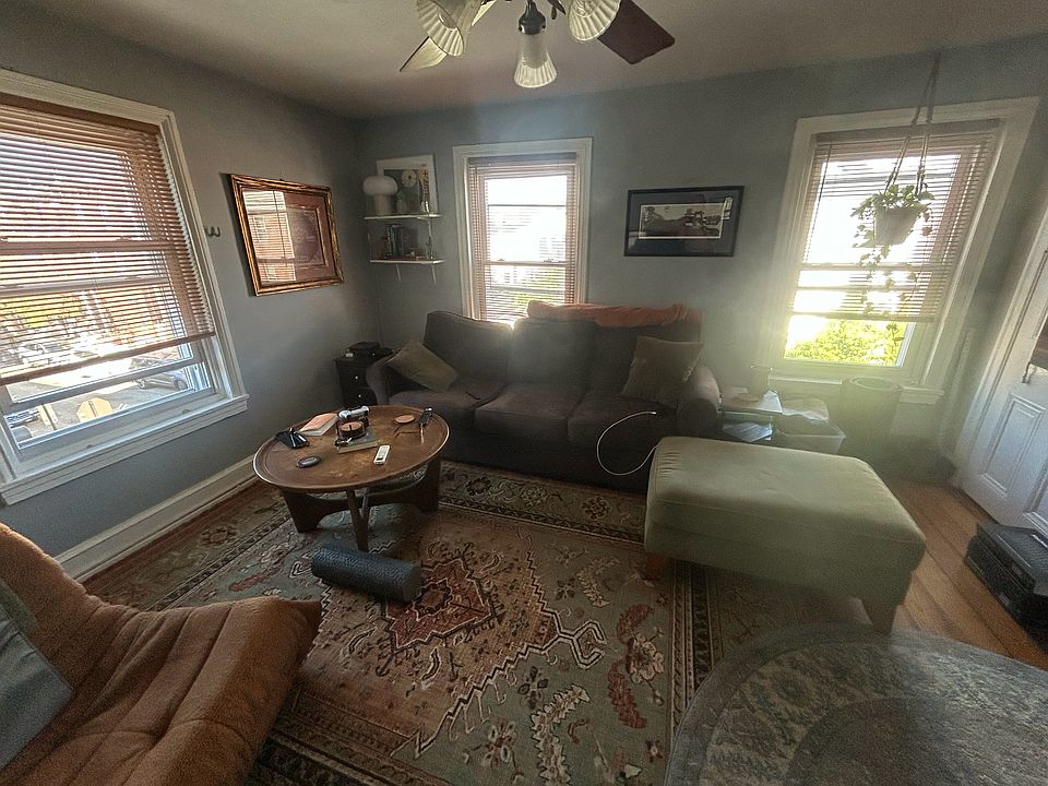 1st image of 1366 E Columbia Ave #3