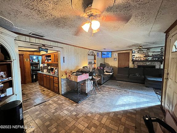 4th image of 8953 DANDY Avenue