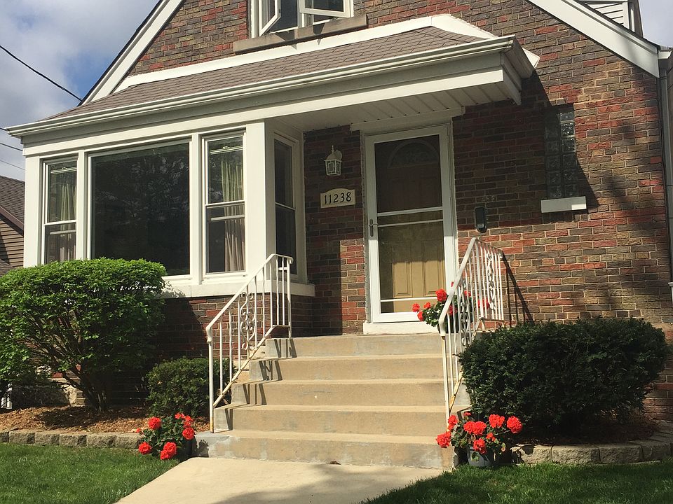 1st image of 11238 S Campbell Ave
